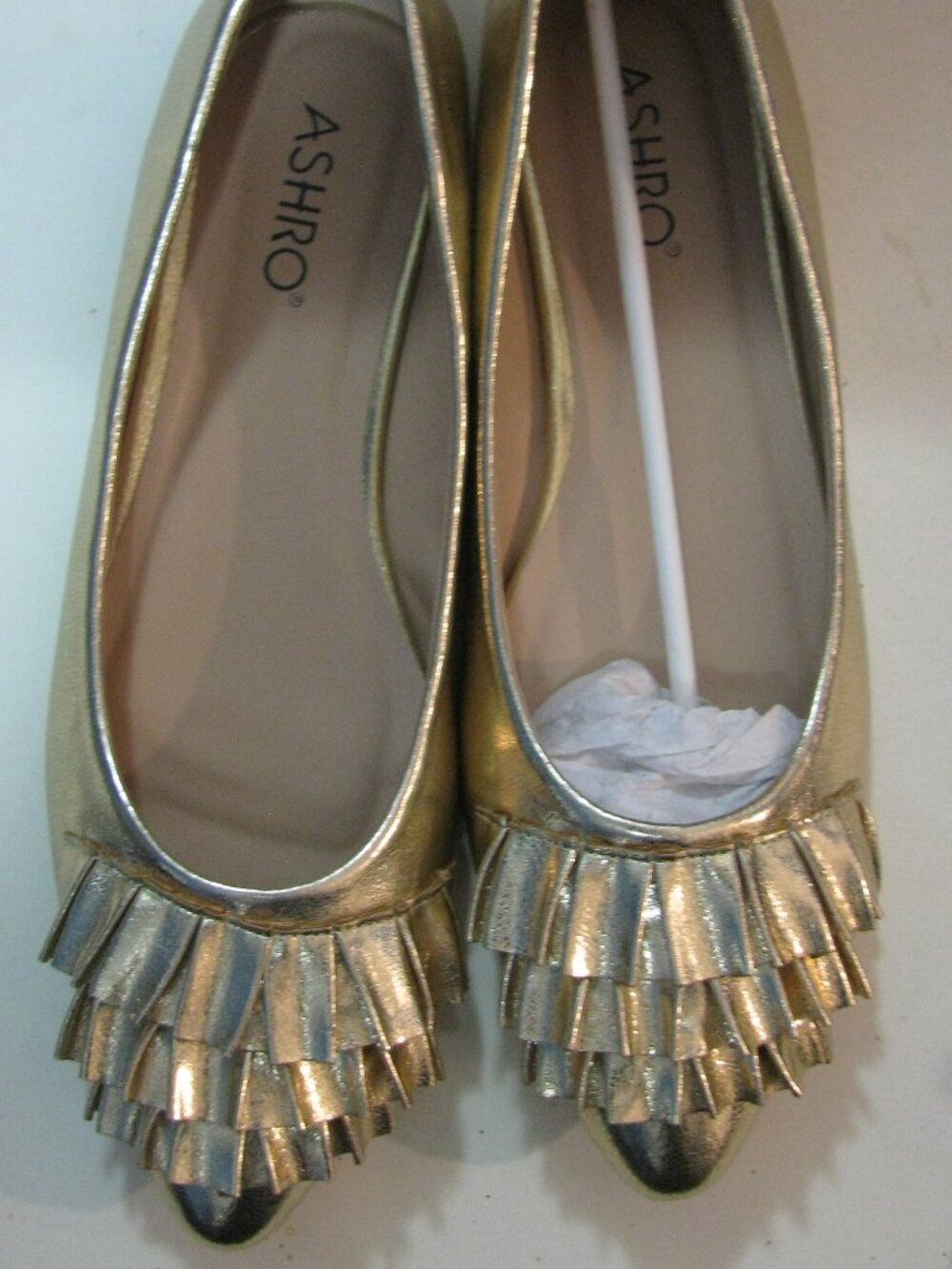 * Ashro Gold Flat Size 9.5W 9 1/2 Wide NIB $49.99 Ruffles Slip on Flats New